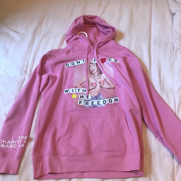 miley cyrus x marc jacobs hoodie